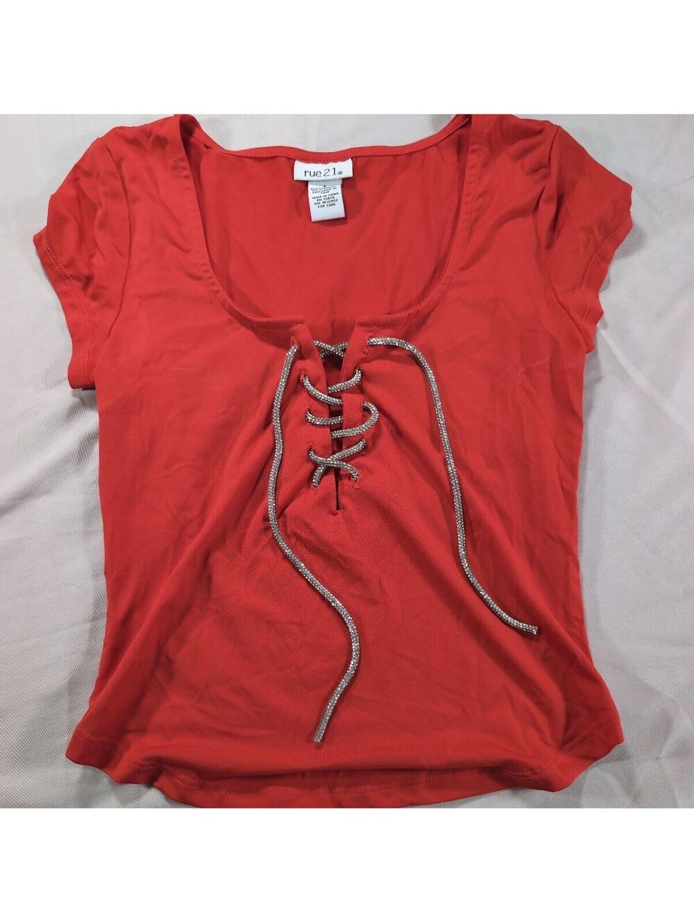 rue21 Women's Red Lace-Up Scoop Neck T-Shirt Size S